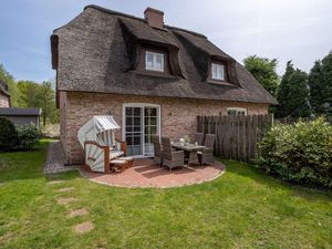 Terrasse mit Strandkorb