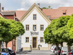 Hotelfront