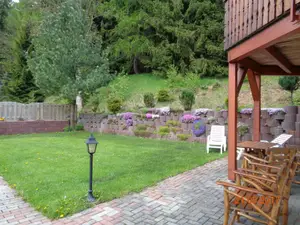 Spiel- und Liegewiese Spiel- und Liegewiese