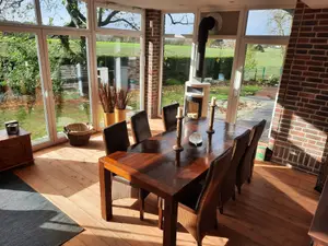 Der gemütliche Wintergarten der Ferienwohnung Der gemütliche Wintergarten der Ferienwohnung
