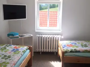 Schlafzimmer mit TV