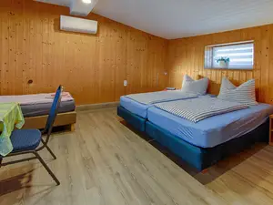 1. Schlaf- und Wohnbereich