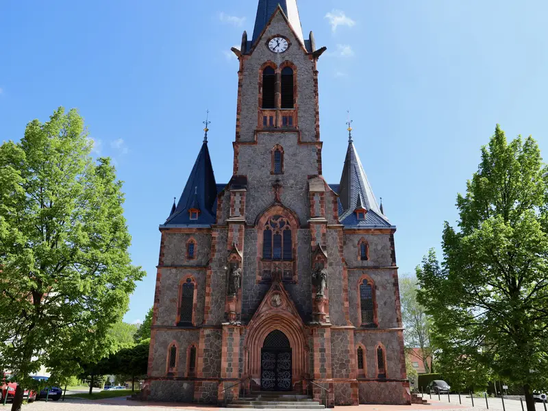 Umgebung - Kirche