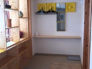 Eingangsbereich mit Garderobe