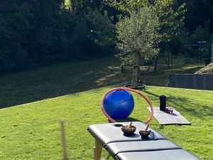 Sport, Yoga, Entspannung, Massage im Freien