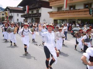 Holzschuhdirndl