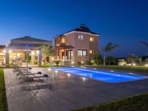 Villa David mit privatem Pool