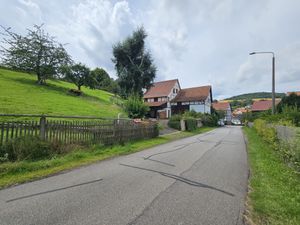 Einfahrt Haus, Aussenansicht