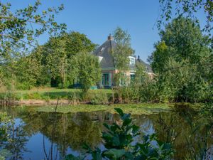 Außenseite Ferienhaus [Sommer]