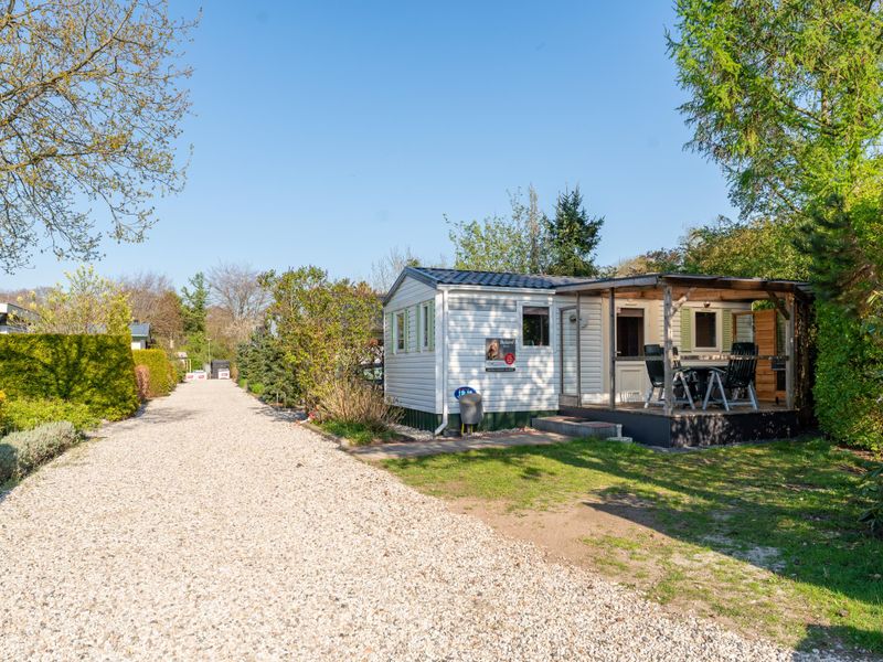 Außenseite Ferienhaus [Sommer]