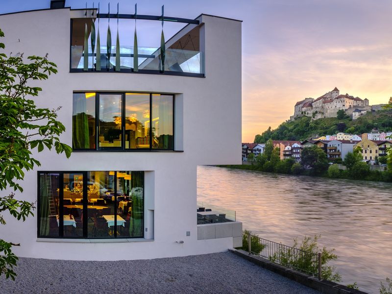 Hotel Burgblick Hausansicht