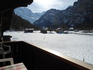 Aussicht vom Balkon im Winter