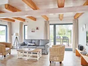 gut_oestergaard_interior_r3_0003