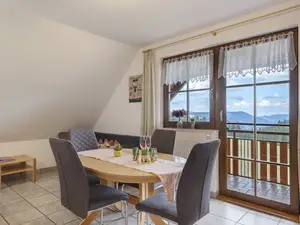 Photo, INSIDE, OUTSIDE