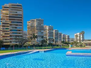 PoolOfHouse