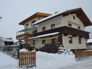 Haus Außenansicht Winter