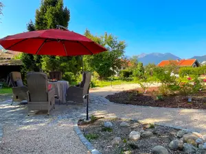 Terrasse mit Gartenblick