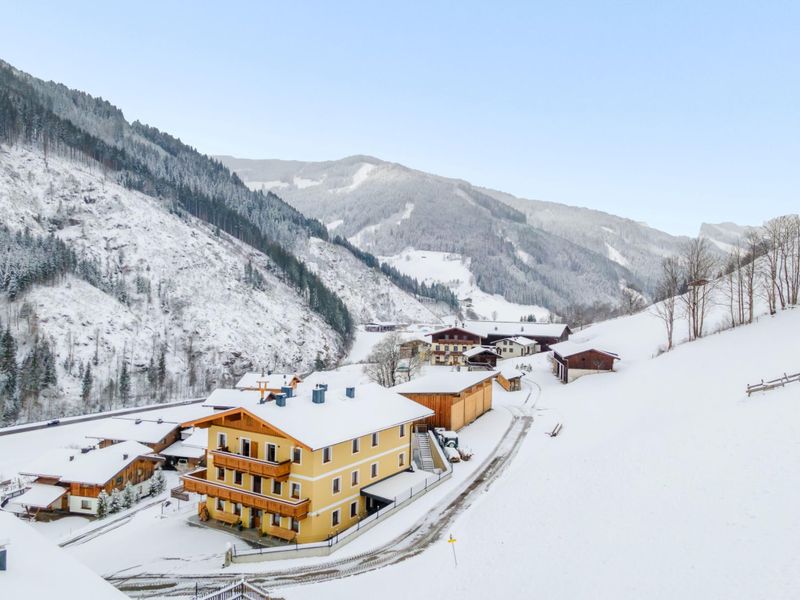 Außenseite Ferienhaus [Winter]