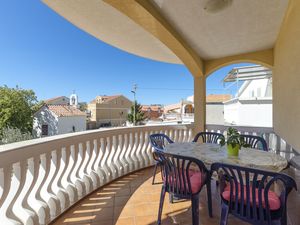 balcony-terrace