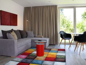 Cube House - Ferienhaus in Franken, Wohnraum mit Schlafcouch