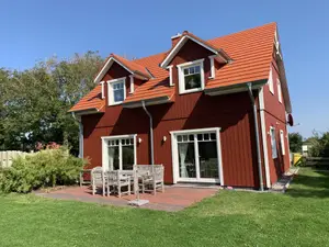 Der Blick vom Deich in den Garten Der Blick vom Deich in den Garten