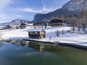 Pension Ticklhof am See in Thiersee Winter Ansicht