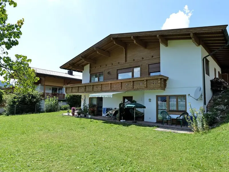 Haus Künstler - Ferienwohnungen in Walchsee Haus Künstler - Ferienwohnungen in Walchsee