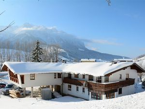 Rauwieslhof in Walchsee mit Zahmer Kaiser