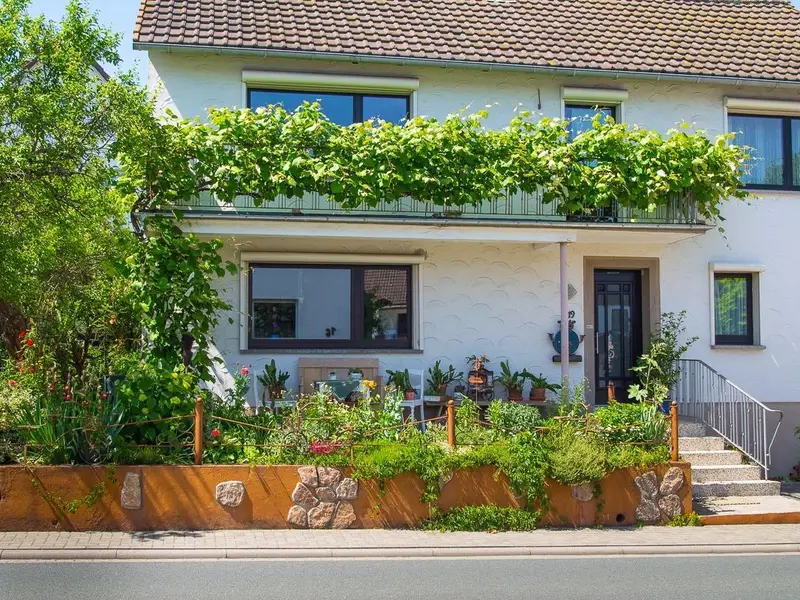 Hausansicht 1 Hausansicht 1
