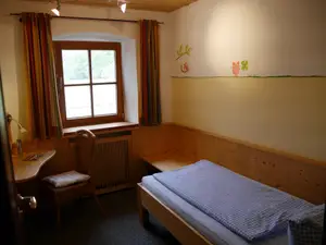 Fewo - Moos Schlafzimmer Ein Bett