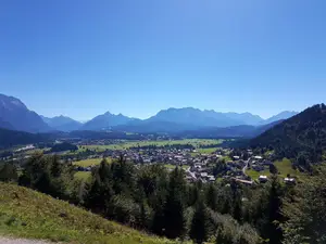 Blick auf Wallgau von der Maxhütte