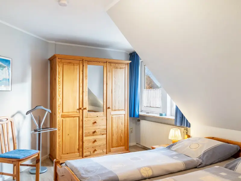 BEDROOM, INSIDE, OUTSIDE