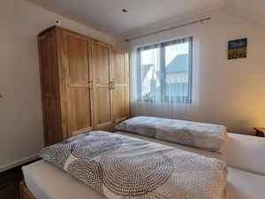 Schlafzimmer Kleiderschrank