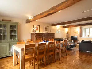 DiningRoom DiningRoom