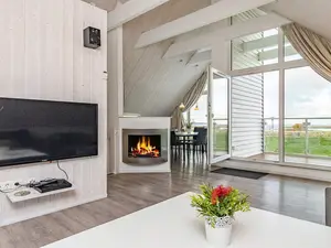 Indoor Indoor