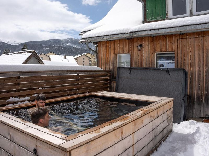 Badebrunnen im Winter geheizt