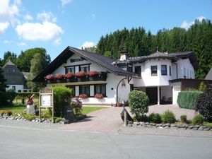 Haus Edelweiß im Sommer