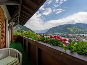 04_chalet_birkmayer_by_we_rent_balcony