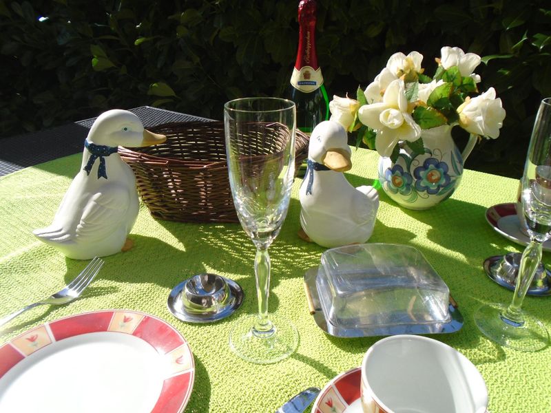 Für unsere Gäste: Hier können Sie ihr Frühstück in Ruhe und Entspanntheit genießen