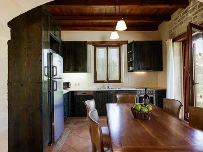 DiningRoom