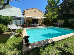 23896677-Villa-7-Aix-en-Provence-300x225-0