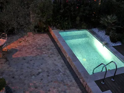 PoolOfHouse