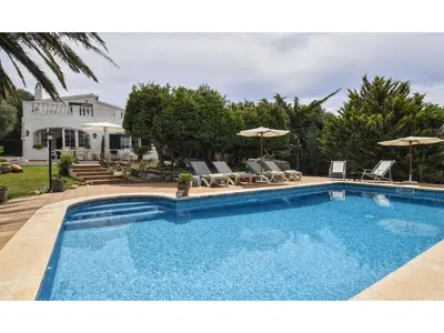 PoolOfHouse