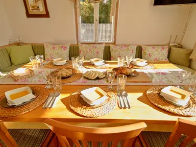 DiningRoom