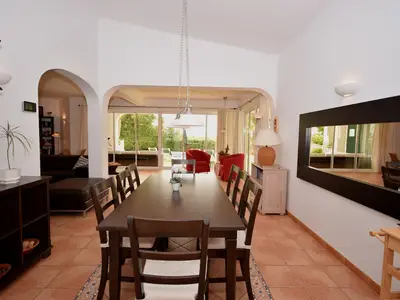 DiningRoom
