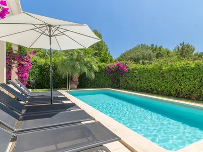 PoolOfHouse