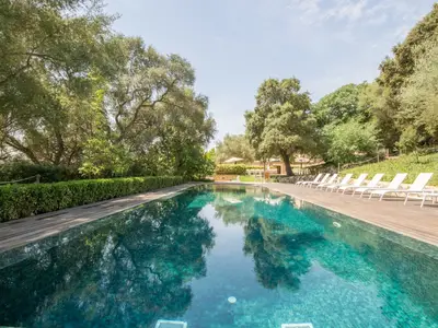 PoolOfHouse