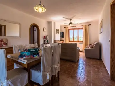 DiningRoom