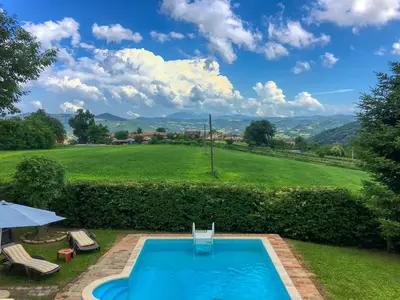 PoolOfHouse