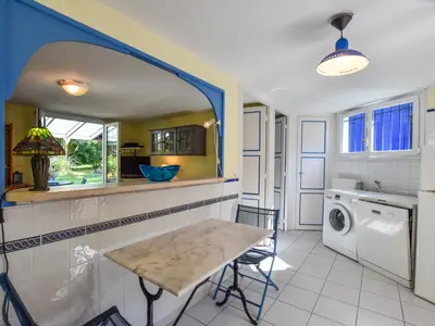 DiningRoom